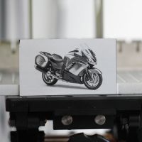 aluminium-anodowane-czarne-motocykl-zdjecie
